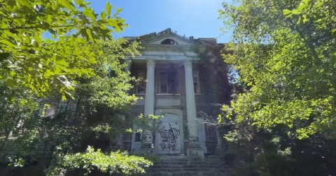 This Eerie And Fantastic Footage Takes You Inside South Carolina's Abandoned Robert Fletcher Memorial School