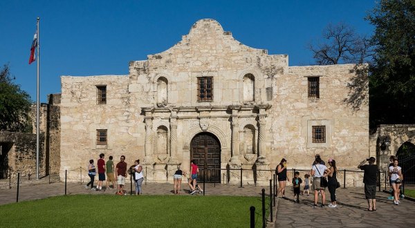 The Unique Hiking Trail In Texas That Takes You To 5 18th-Century Spanish Missions