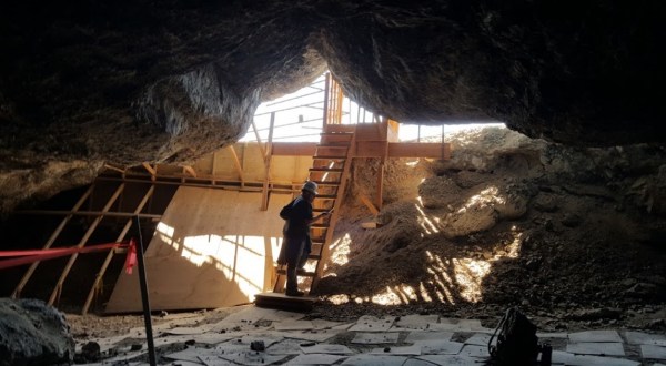 The Large Cave In Utah That Still Baffles Archaeologists To This Day