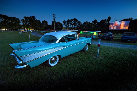 Arkansas’ Oldest Drive-In Theater Is Hiding In A Small Town And You'll Want To Visit