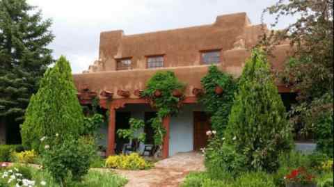 There's A Bed & Breakfast Hidden In A Valley In New Mexico That Feels Like Heaven