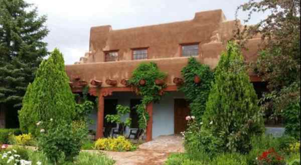 There’s A Bed & Breakfast Hidden In A Valley In New Mexico That Feels Like Heaven