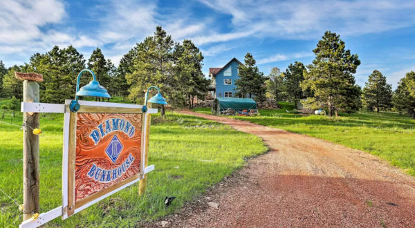 You’ll Never Forget Your Stay At This Charming Rustic Home In South Dakota With Its Very Own Hot Tub