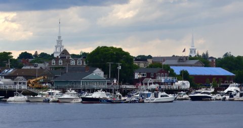 Go Whale Watching During The Day, Then Sleep In A Luxury Cottage At Night In Newburyport, Massachusetts