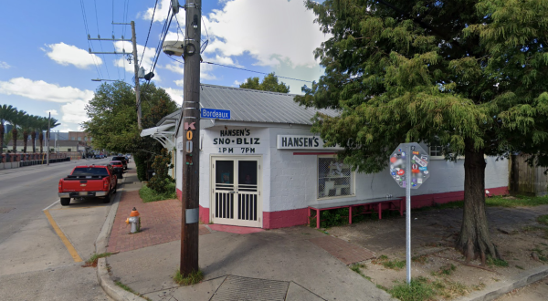 The Snoballs From This Iconic Louisiana Snowball Stand Are A Delicious Summer Treat