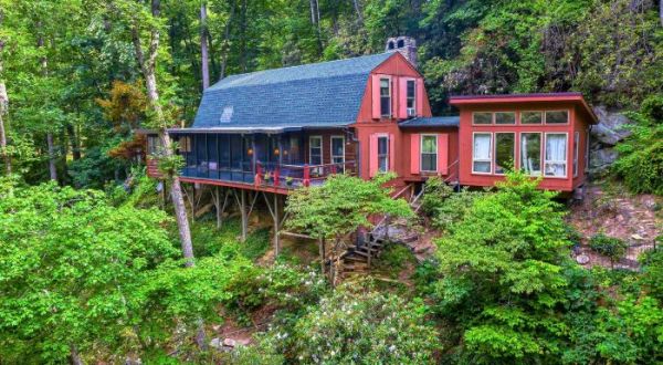 Stay Overnight In This Breathtaking Cabin Just Steps From A Waterfall In Tennessee