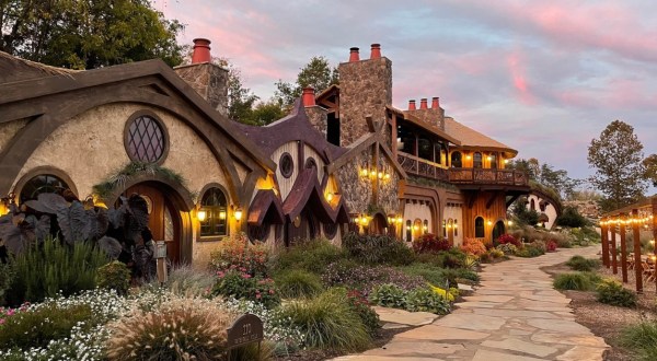 Ancient Lore Village Is A Fantasy-Themed Event Space And Resort In Tennessee That’s Straight Out Of A Fantasy Novel
