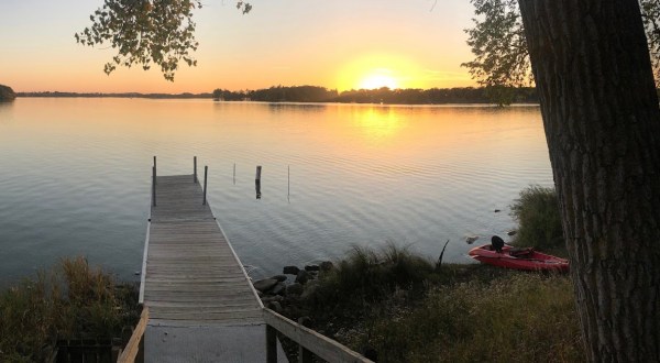 There Are 5 State Parks And A National Monument Within 1 Hour Of This One Minnesota Town