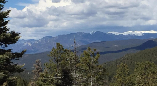 There’s A Little Town Hidden In The New Mexico Mountains And It’s The Perfect Place To Relax