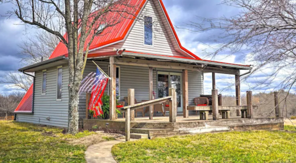 Escape Your Worries At This Charming Cabin On The Kansas Plains