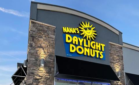 Everything Is Made Fresh Daily At Nana's Daylight Donuts In Indiana, And You Can Taste The Difference