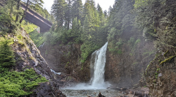 The Scenic Washington Road Trip That Leads To Some Of The Best Hiking, Camping, And More