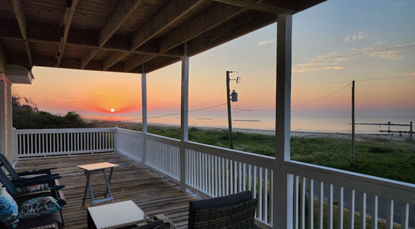 There’s A Beachfront Getaway In Louisiana That’s The Perfect Escape For Two