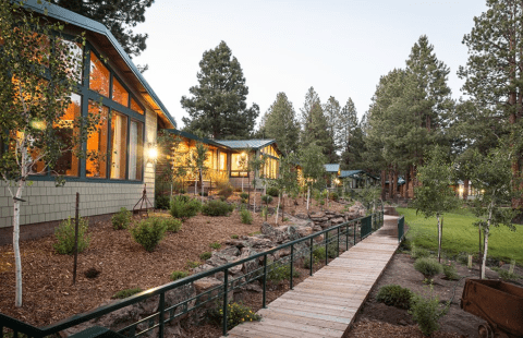 Surrounded By Open Spaces, This All-Inclusive Ranch In Oregon Is The Getaway You Deserve