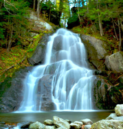 We Bet You Didn't Know There Was A Miniature Niagara Falls In Vermont