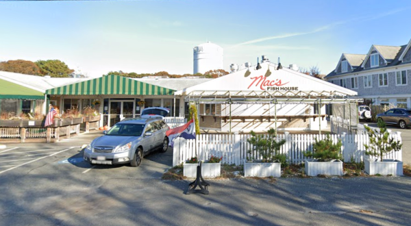 There Are 3 World-Famous Seafood Restaurants In The Small Town Of Provincetown, Massachusetts