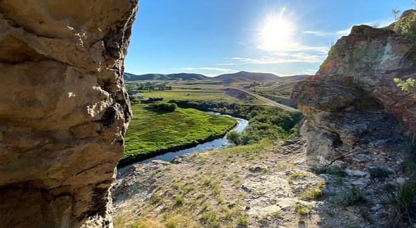 Few People Know There’s A Beautiful State Park Hiding In This Tiny Montana Town