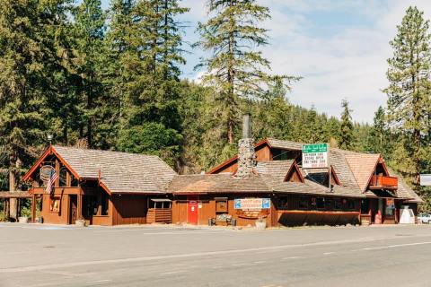 People Drive From All Over For The Prime Rib Dinner At This Rustic Washington Restaurant
