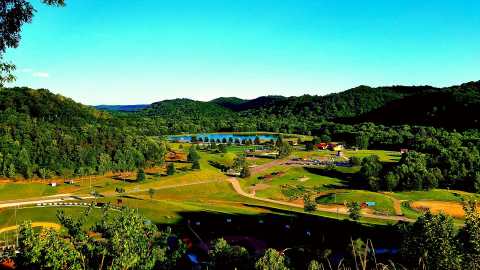 Few People Know There's A Beautiful Municipal Park Hiding In This Small West Virginia Village