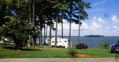Alabama's Best Kept Camping Secret Is This Waterfront Spot With More Than 50 Glorious Campsites