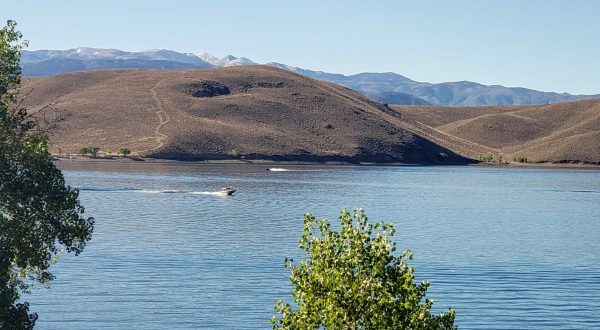 Straddling The California-Nevada Border, Topaz Lake, Is One Of The Best Places For Boating