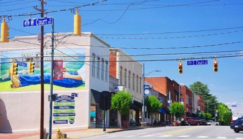 This North Carolina Town Is One Of The Most Peaceful Places To Live In The Country