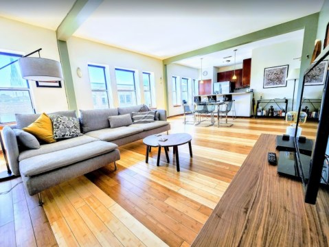 This Modern Condo On Mass Ave In Indianapolis Is The Coolest Place To Spend The Night