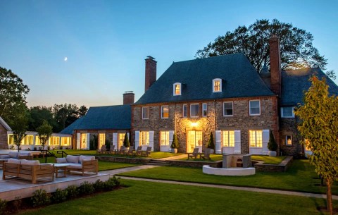 This Inn At A Winery In Rhode Island Is The Coolest Place To Spend The Night