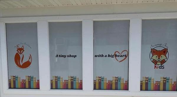 The Adorable Children’s Bookstore In Iowa, Swamp Fox Books, Is Every Bookworm’s Dream