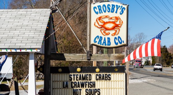 You’d Never Guess Some Of The Best Seafood In Virginia Is Hiding In This Former Gas Station