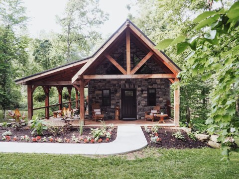 This Hidden Cabin In Ohio Is Full Of Charm And Perfect For An Escape Into Nature
