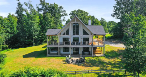You'll Never Forget Your Stay At This Charming Cabin In Ohio With Its Very Own Game Room And Hot Tub