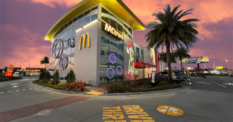 The Biggest McDonalds in the World Is Right Here In Florida And You'll Want To Take A Peek Inside
