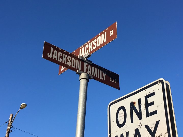 can you visit michael jackson's house in gary indiana