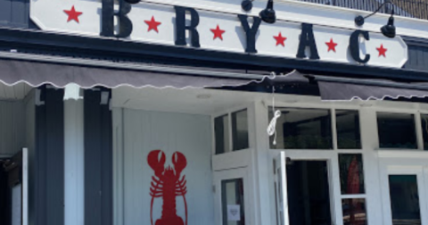 Lobster Rolls Were Invented Here In Connecticut, And You Can Grab A Great One From BRYAC In Black Rock
