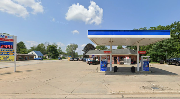 You’d Never Guess Some Of The Best Pastrami Sandwiches In Ohio Are Hiding In This Mobil Station