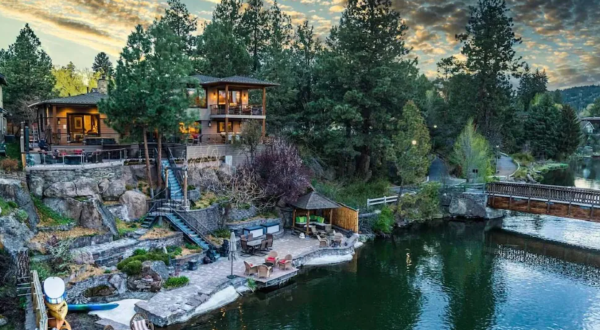 Spend The Night In This Incredible Oregon Riverfront Playground For An Unforgettable Adventure