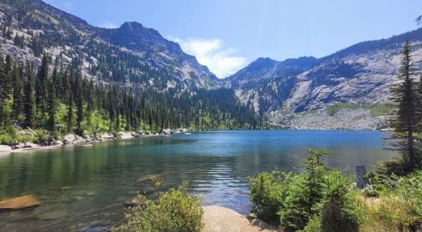 10 Swimming Holes In Idaho That Will Make Your Summer Complete