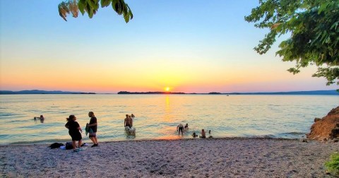 The Amazing Crystal-Clear Beach Every Arkansan Will Want To Visit