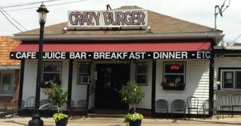 The 8 Wackiest Restaurants In Rhode Island Where Dining Is A Blast