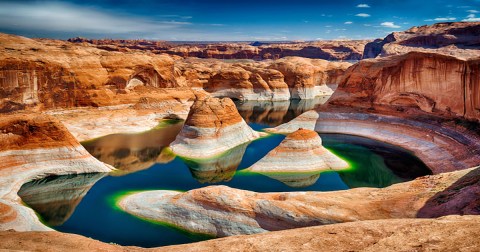Reflection Canyon In Lake Powell Is So Little-Known, You Just Might Have It All To Yourself