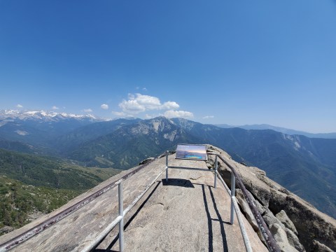 Climb 350 Steps To The Top Of Moro Rock In Northern California And You Can See A Panoramic View Of The Mountain Range