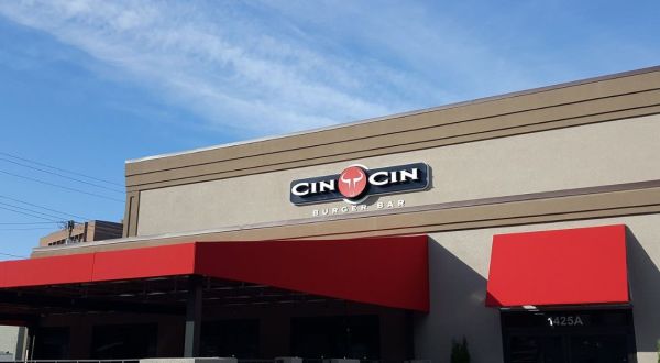 North Carolina’s Cin Cin Burger Bar Serves Alcoholic Milkshakes And Treats Galore