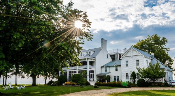 There’s A Bed & Breakfast Hidden On The Chesapeake Bay In Maryland That Feels Like Heaven