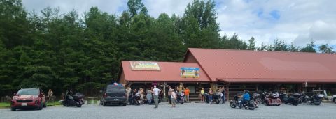 The Whole Family Will Love A Trip To Bigfoot Philly Cheese Steak, A Sasquatch-Themed Restaurant In Tennessee