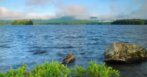 11 Beautiful New Hampshire Lakes With A Magical Aura About Them