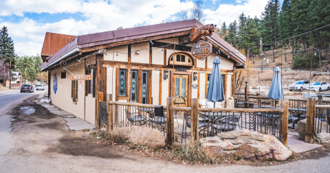 The Rustic Restaurant In Colorado That Will Satisfy Your Taste Buds
