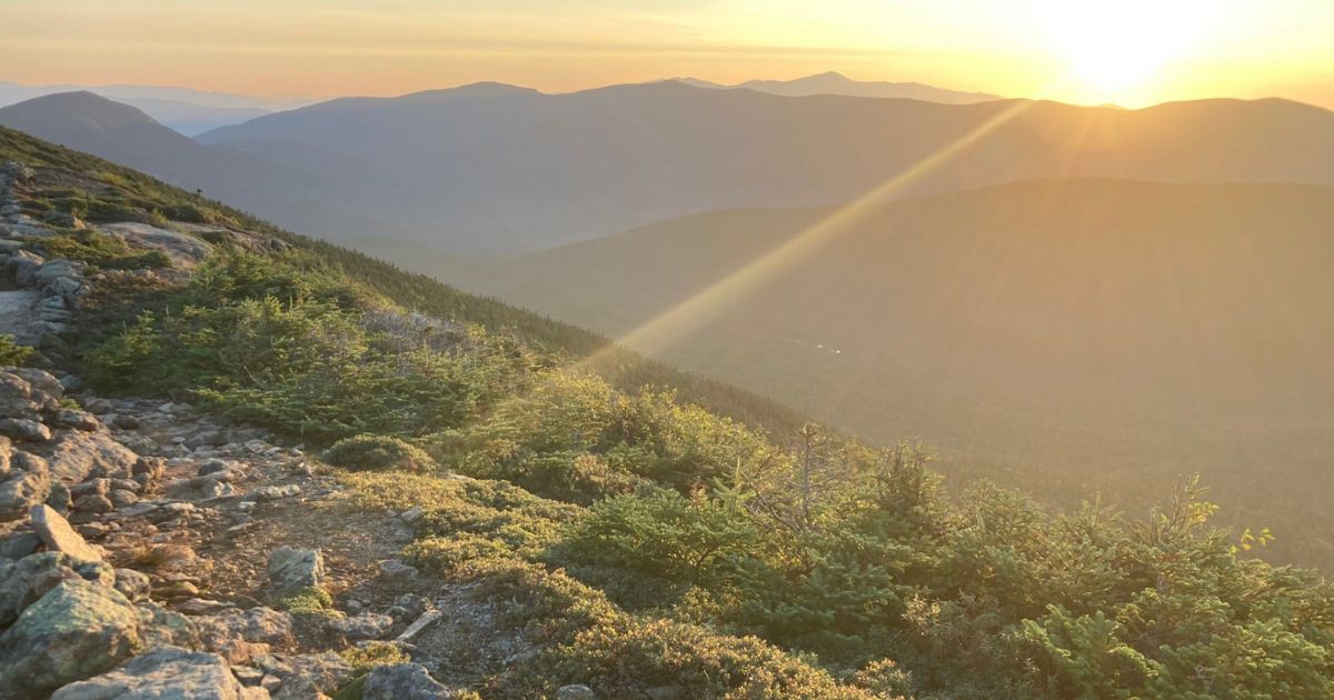 18 Best Hikes in New Hampshire: The Top-Rated Hiking Trails to Visit in 2024