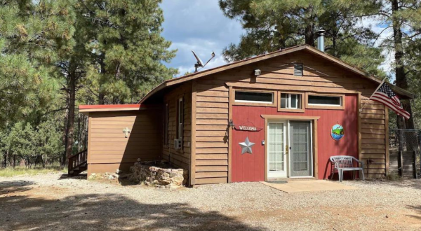 This Cozy Cabin Is The Best Home Base For Your Adventures In New Mexico’s Sacramento Mountains