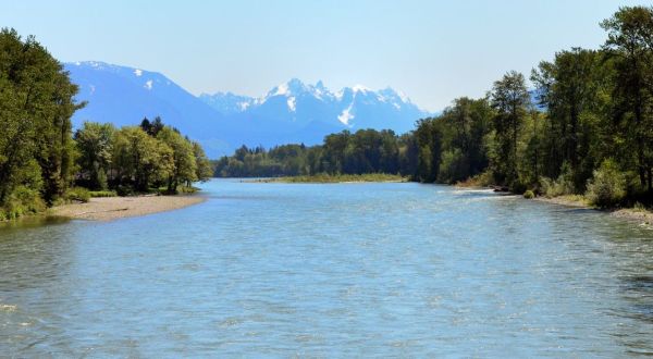 6 Lazy Rivers In Washington That Are Perfect For Tubing On A Summer’s Day